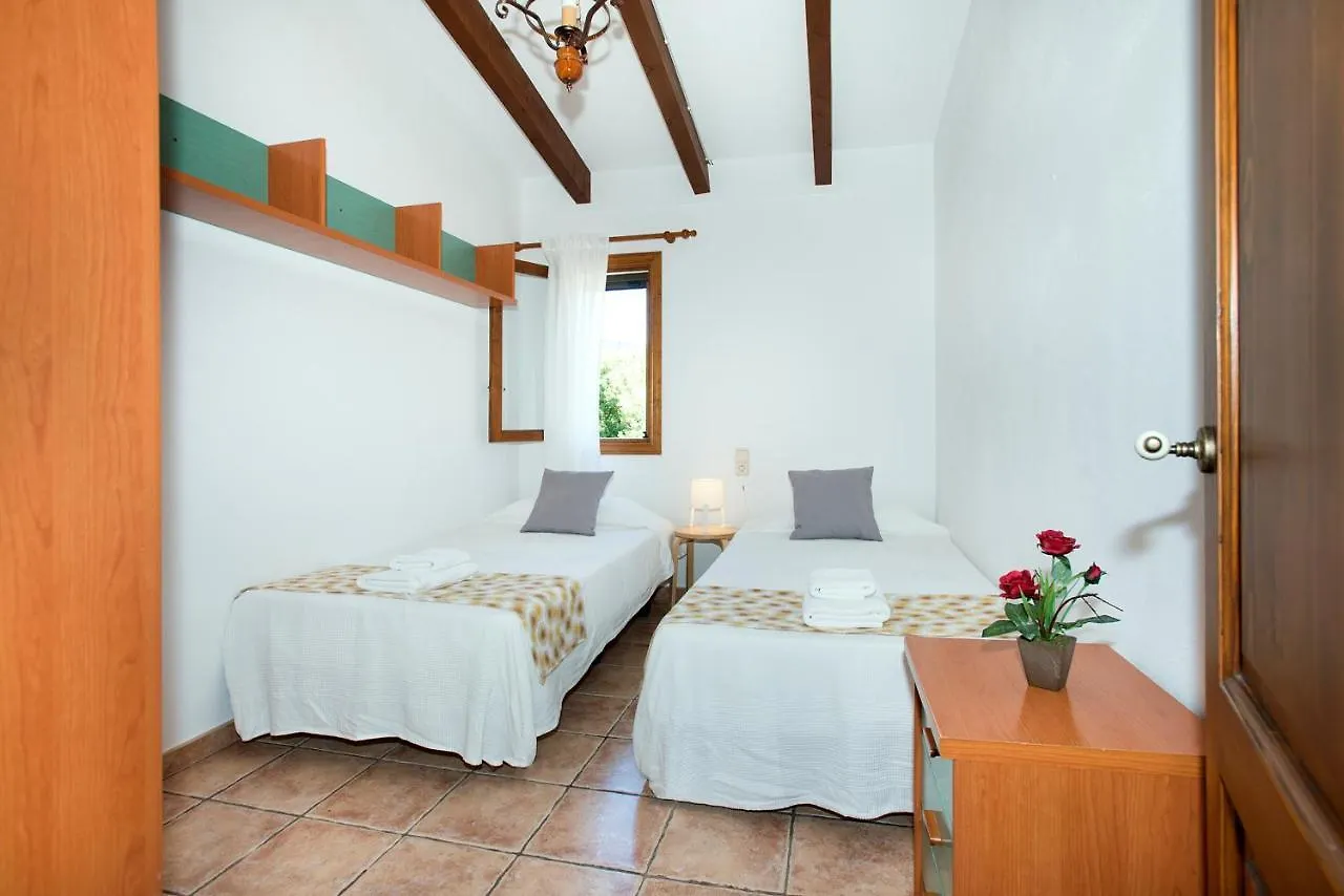 Owl Booking Villa Garreta - Rustic Stay With Mountain Views كامبانيت 0*,
